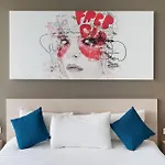 Premium Ph W/ Private Pool Near 5Th Ave.